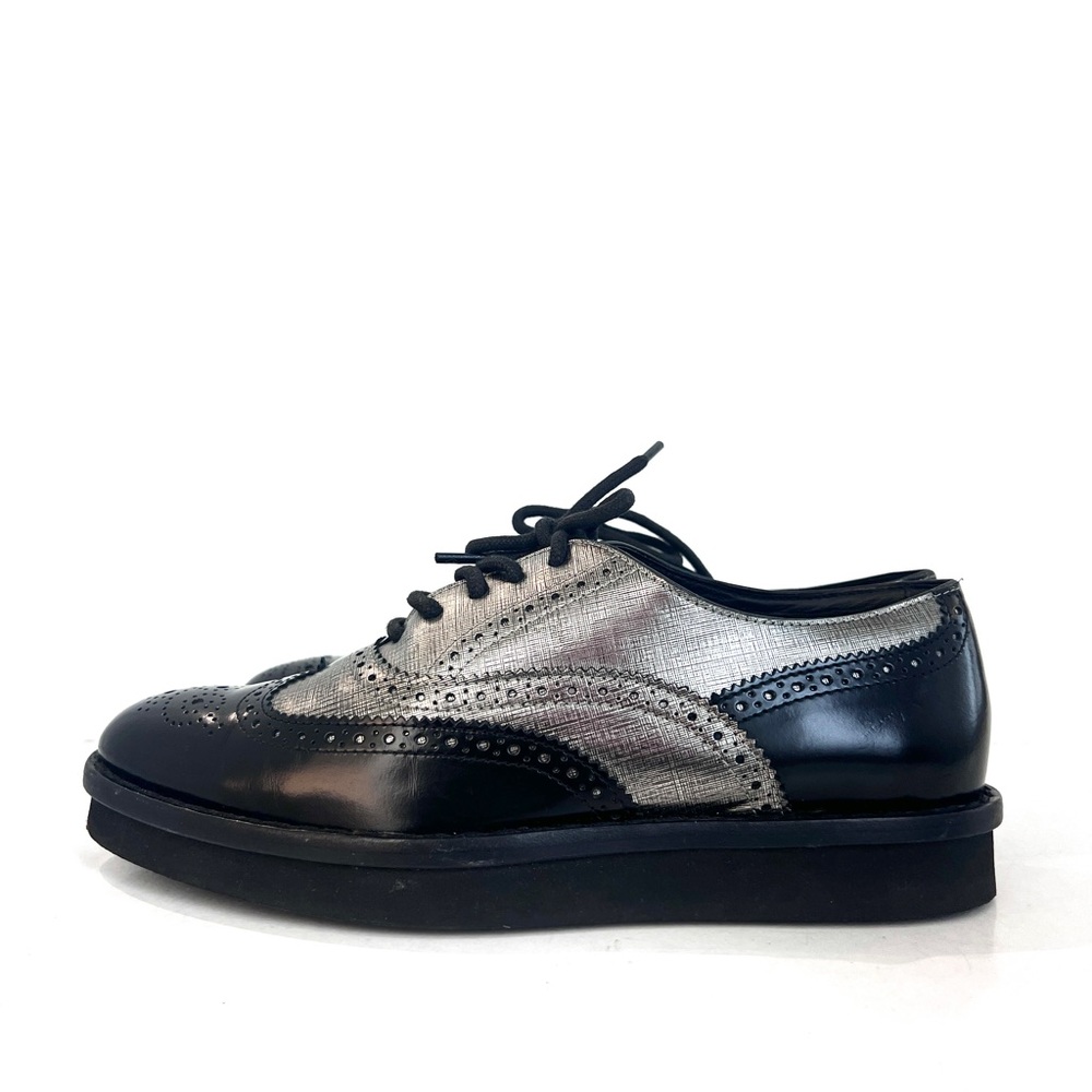 Tod's oxford brogue shoes